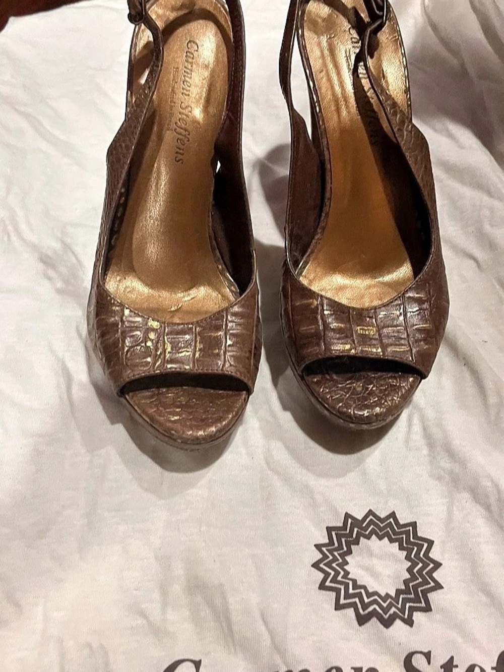 Carmen Steffens Modelo 99 Peep Toe Platform Heels Brown US 6/6.5